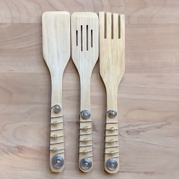 Wooden Kitchen Utensils Decorative Set of 3 - Picture 1 of 4